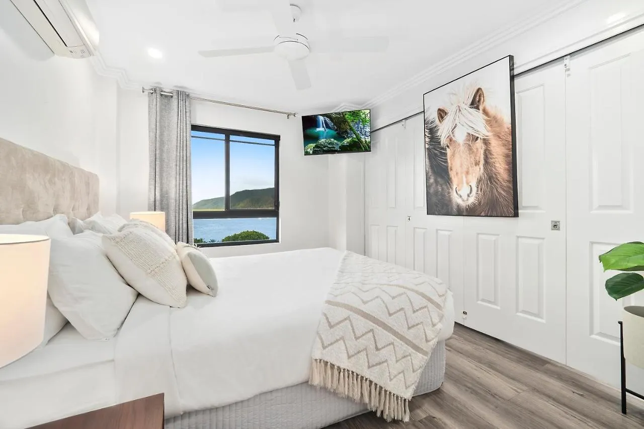 Luxury Oceanview Penthouse Cairns City 0*,